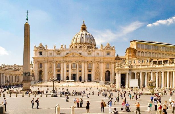 Guided Tour Vatican Museum, Sistine Chapel , St peter's Basilica 