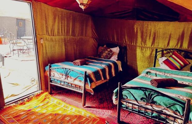 Best overnight Glamping In Merzouga Erg Chebbi