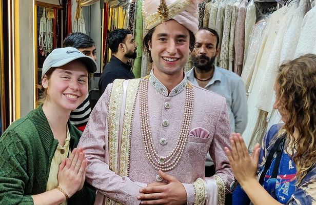 Unveil Old Delhi's Food, Spice Market & Heritage Walk