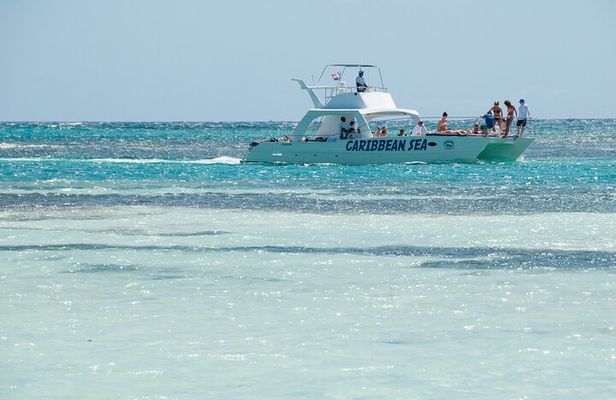 Half Day Catamaran Cruise Punta Cana, Snorkeling & Natural Pool