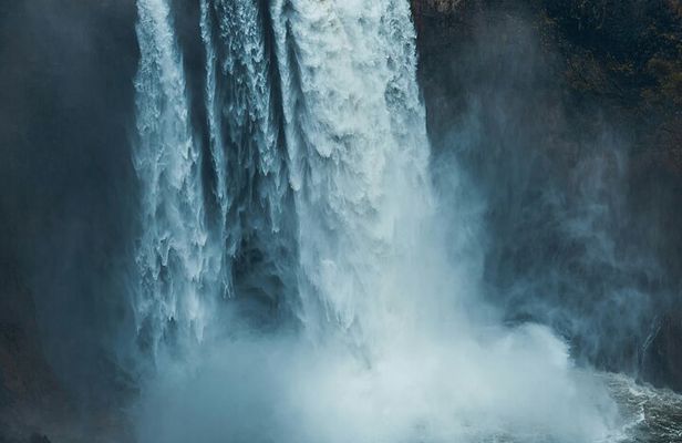 Visit Snoqualmie waterfall and an old Forest (Transport Included)