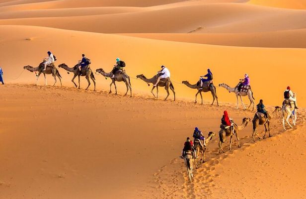 Circuit privé 3 jours au départ de Marrakech a Fés via Merzouga