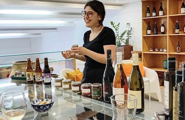 Discovering artisanal sicilian products and Evo oil