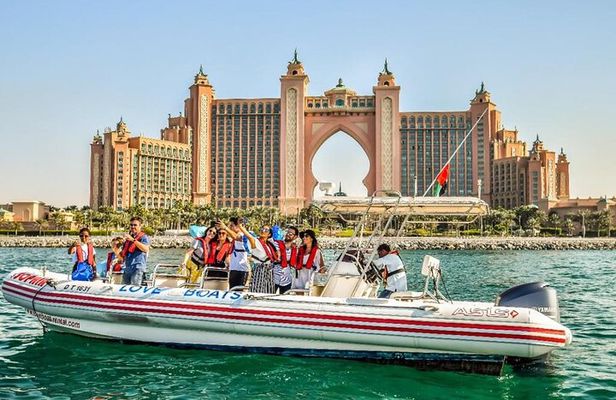 Dubai Speedboat: Thrill Ride to Atlantis & Burj Al Arab