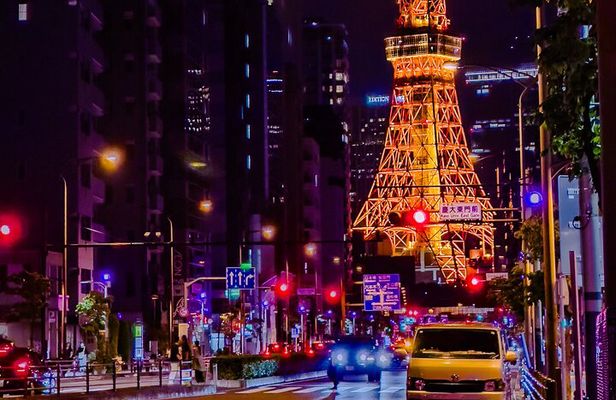 Tokyo Twilight Expedition Car Tour – Nighttime City Cruise!