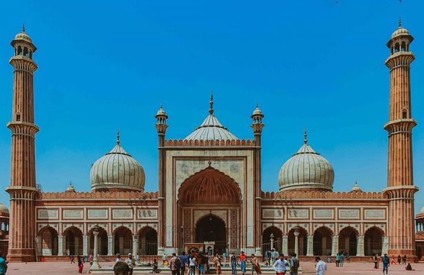 Private Delhi Sightseeing Tour by Car and Guide