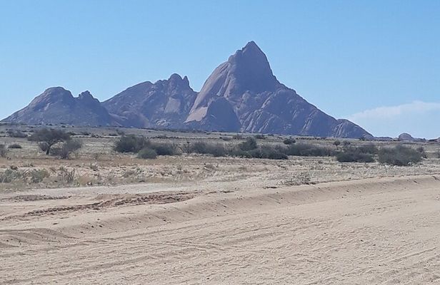 Spitzkoppe Day Tour from Walvis Bay 