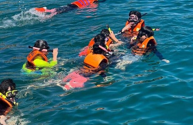 Snorkeling Experience at Mun Island Marine Park