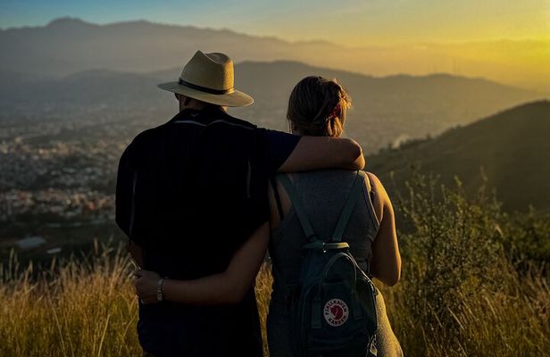 Hike to Monte Albán at Sunrise