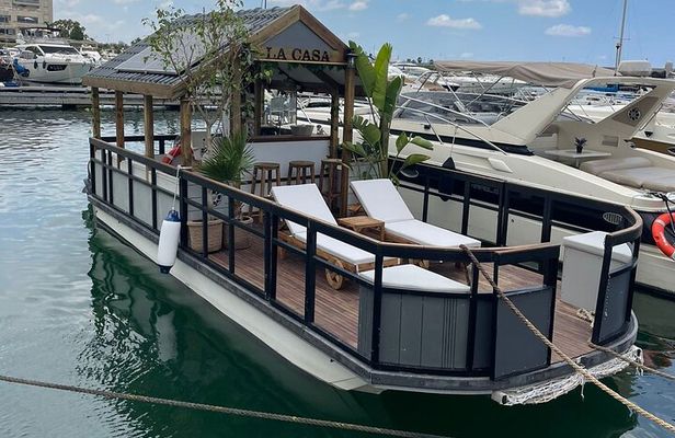 Private Party Boat, Lebanon