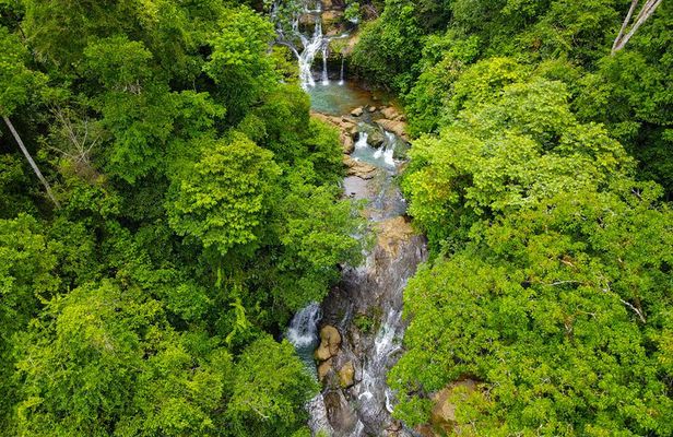 La Ceiba Waterfalls Tour and Mountain Exploration
