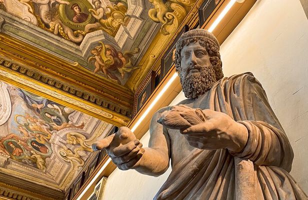 Florence Uffizi Gallery Reserved Timed Entry Ticket with Host