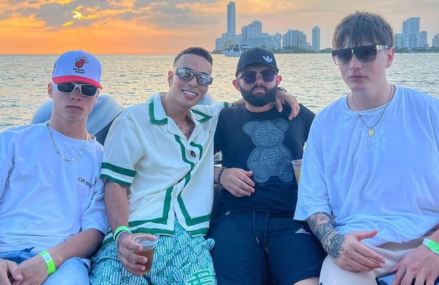 Bay Speedboat Party with Open Bar