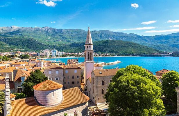 Albania Private 4-Day Tour to Montenegro, Kosovo & N. Macedonia