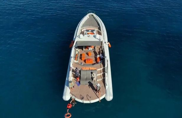 Trip to Kalithea, Anthony Quinn and Traganou with Phantom 