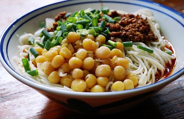 3 HR Chongqing Food Tour