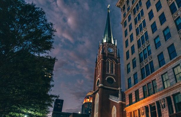 Whispers on Whiskey Row: Murder, Crime, & Ghost Tour w/Cocktail