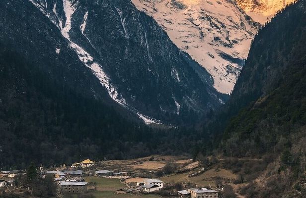 4 Day Yubeng Village Hiking Tour from Shangri La