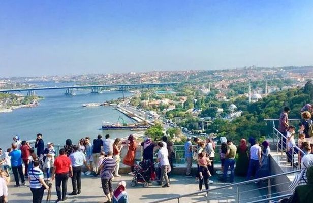 Istanbul Two Continents Beylerbeyi Palace Tour