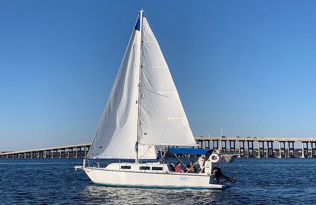 2 Hours Private Guided Sailing Adventure in Pensacola Beach