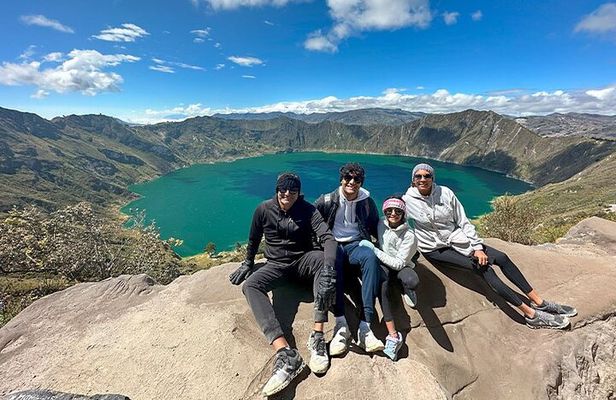 Cotopaxi and Quilotoa Volcano Tour - Lunch & Tickets included