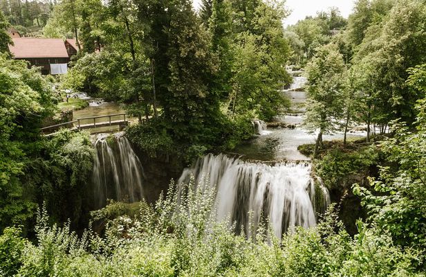 Plitvice Lakes & Rastoke small-group, w/ ticket (ENG or ESP)