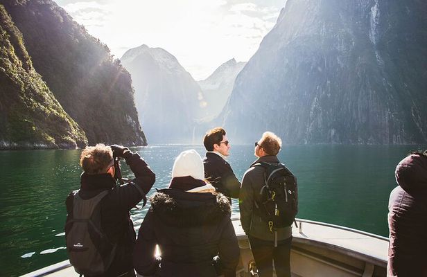 Small Group, Award Winning Milford Sound Day Experience & Cruise