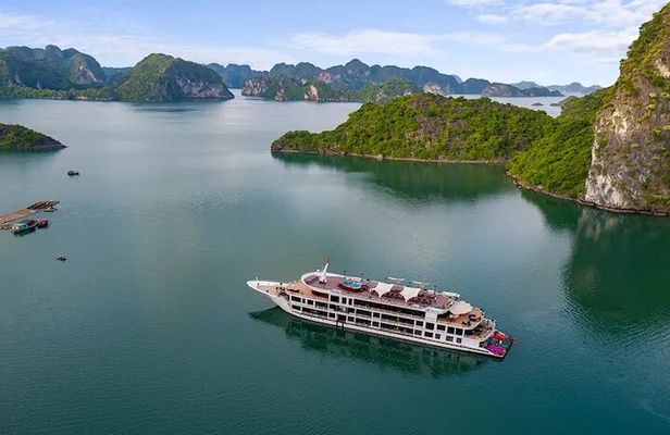 From Hanoi : 2-Day Lan Ha & Halong Bay 5 Star Cruise with Balcony