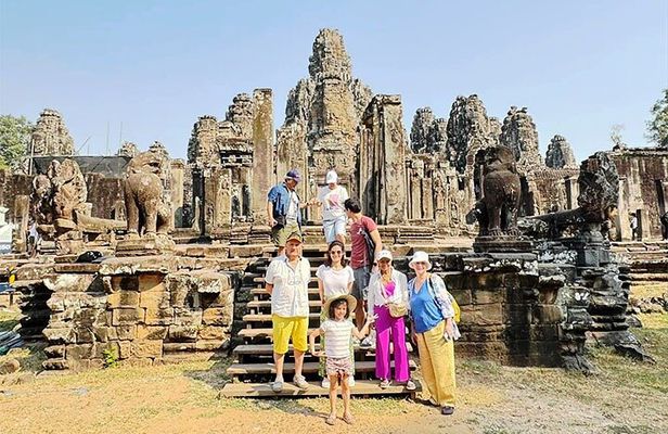 Angkor Wat Sunrise Full Day & Kampong Phluk - Floating Village 