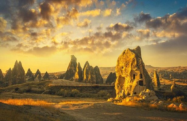 all inclusive/Istanbul to Cappadocia Green Day Tour via Plane