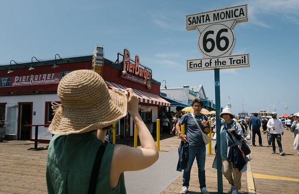 Half Day Los Angeles Guided City Tour + Multilingual Audio Guide!