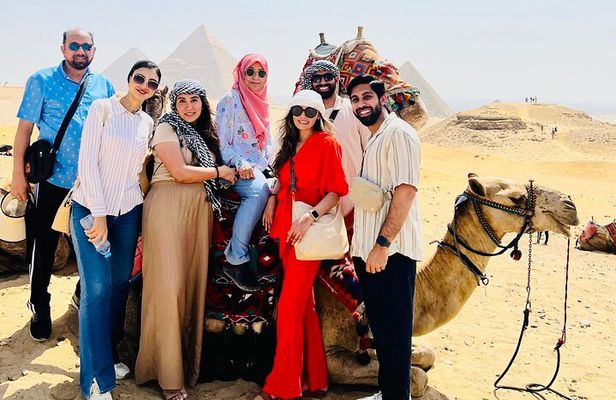 Giza Pyramids , Sphinx ,Saqqara and Memphis Private Tour