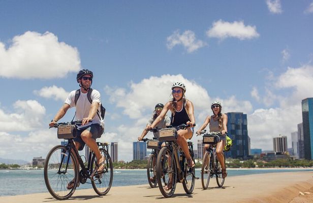 Oahu Explorer Pass: Top Things To Do including Waikiki Cruise