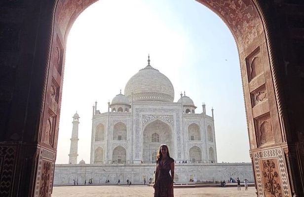 Agra: Private City tour Taj Mahal With Guide