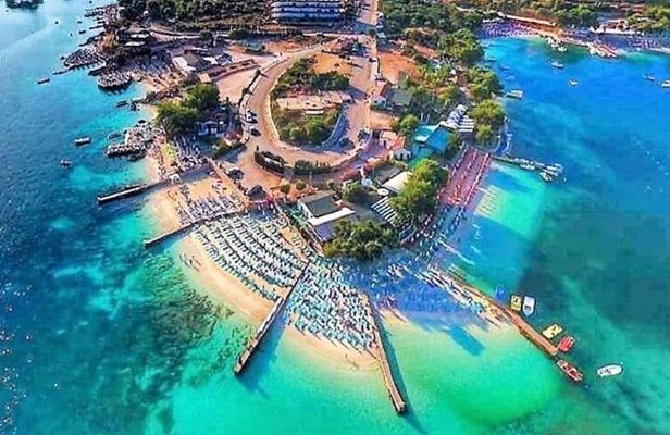 Ksamil Blue Eye and Lekursi Castle Day Tour from Durres or Tirana