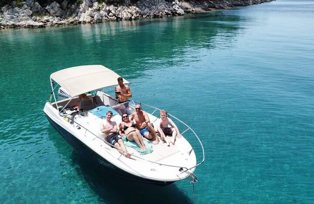 Luxury Private Speedboat Tour Islands & Blue Cave