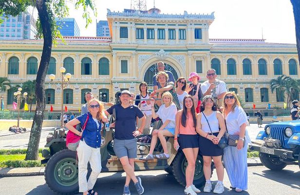 Ho Chi Minh City Tour on US Army Jeep: Morning or Afternoon