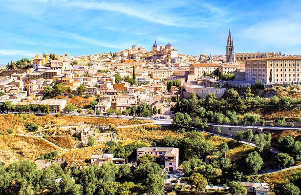 Day Tour to Chinchón, Aranjuez and Toledo from Madrid