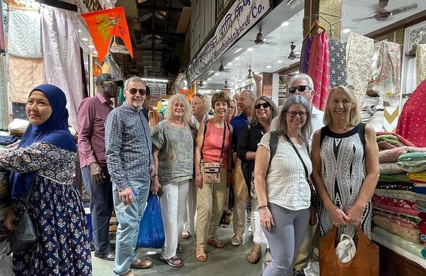 Mumbai Bazaar Walking Tour