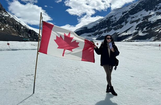 Columbia Icefield Peyto Lake Bow Lake from Calgary Canmore Banff