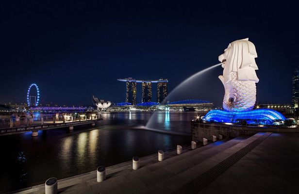 Magical Marina Bay Night Walking Tour