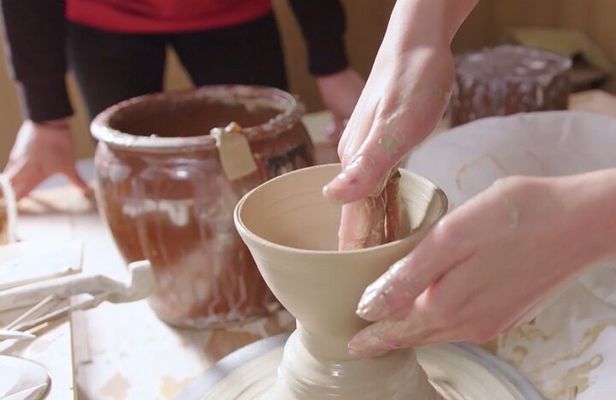 Kanazawa Art : Long tradition of Potter's Wheel Experience