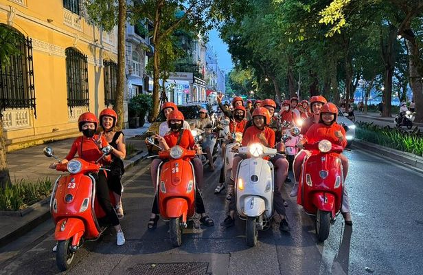 Vespa Female Ao Dai riders Night Street Food + Train Street Tour