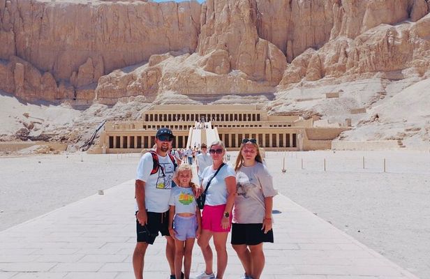 Private Full Day Luxor Tour from Hurghada