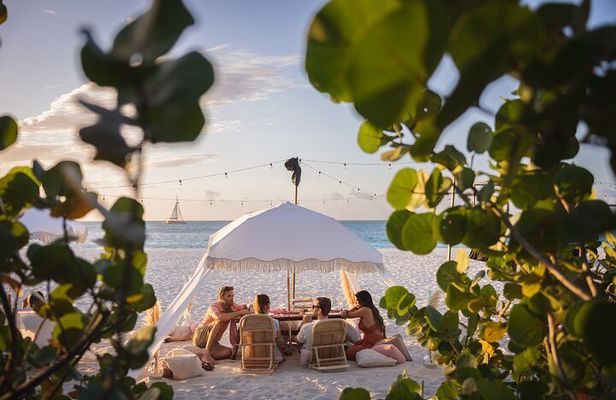 Aruba Eagle Beach Romantic Sunset Picnic in a Luxury Cabana