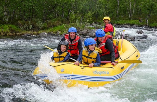 Family-Friendly Whitewater Rafting Experience - level 1