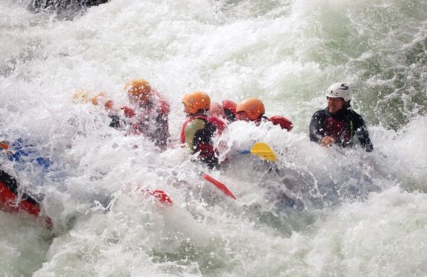 Wild Viking Rafting on Numedalslågen River - level 3