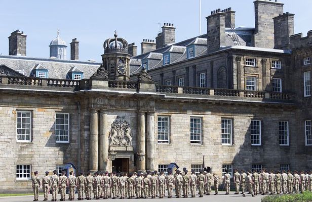 Harry Potter Edinburgh Top Sights Tour with Holyrood Palace