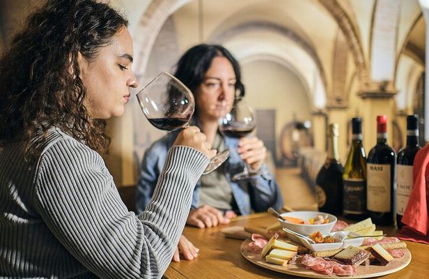 Wine Tasting near the Aquarium of Genoa