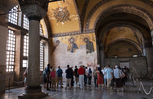Istanbul Hagia Sophia & Basilica Cistern Guided Tour with Tickets